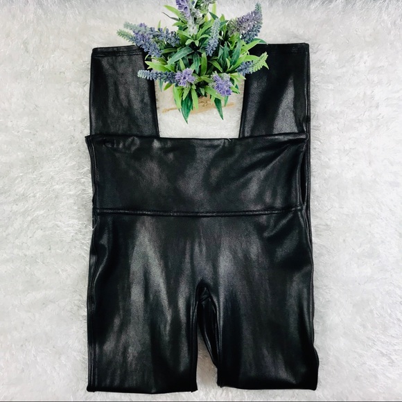 NEW WITH TAGS! Spanx Faux leather leggings black s - Picture 6 of 8